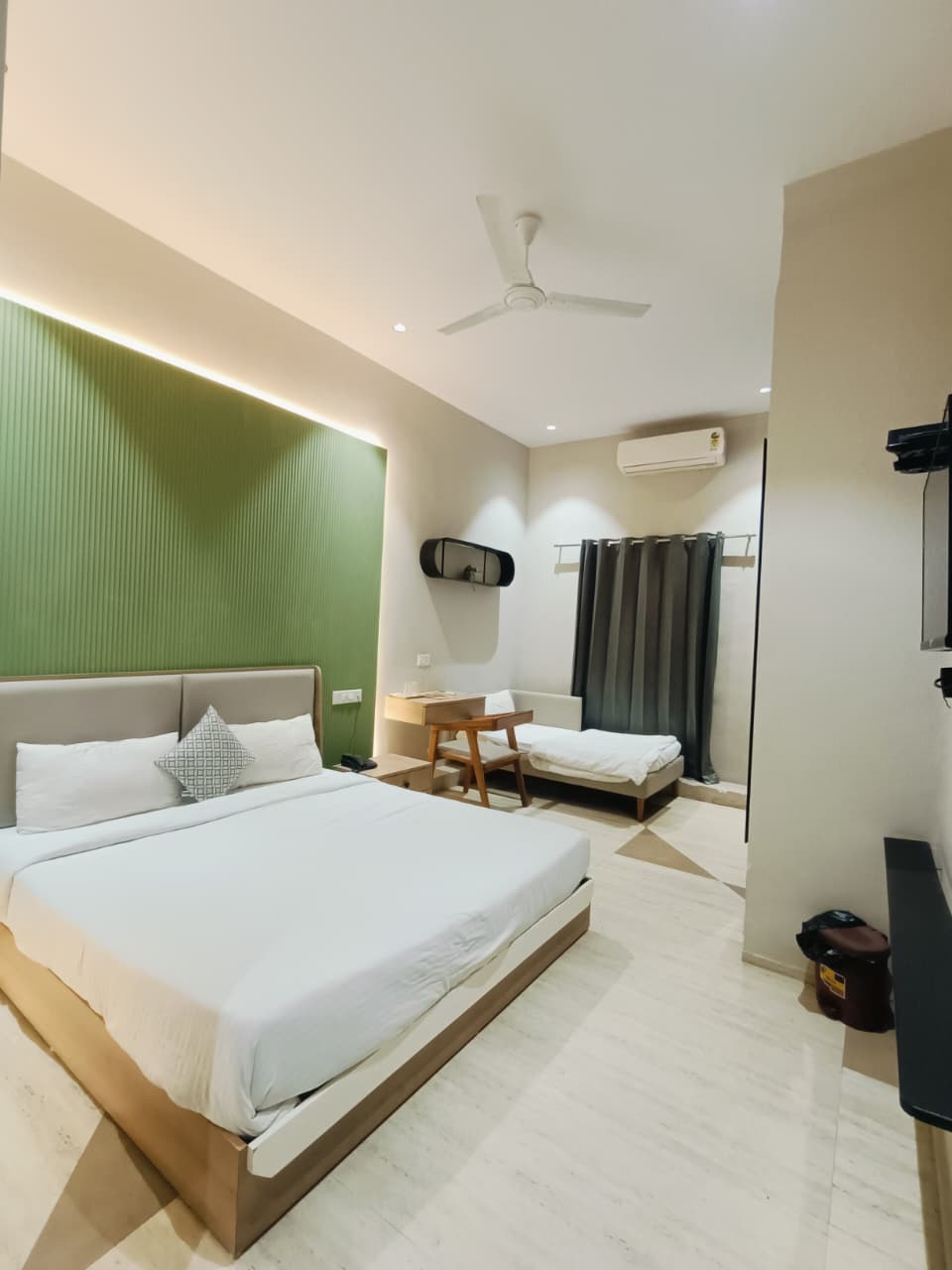 Room Thumbnail